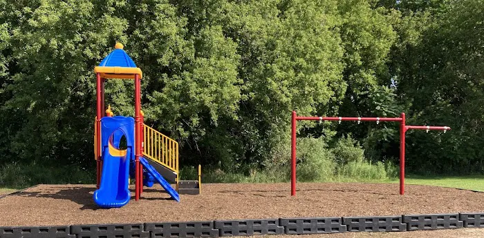 Lakeview Estates MHC Picture 8
