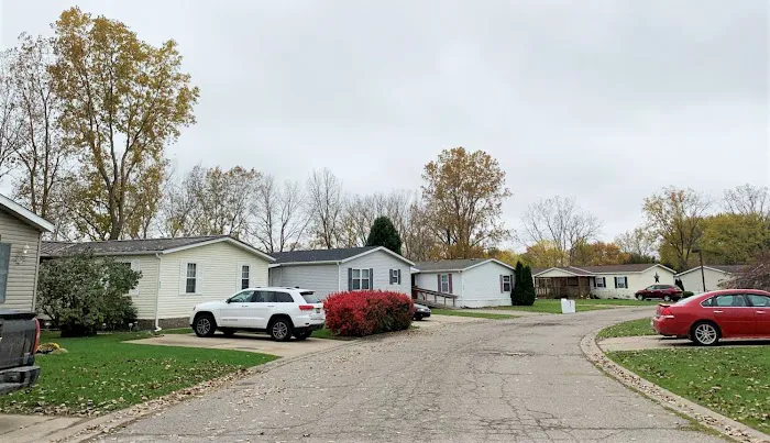 Lakeview Estates MHC Picture 7