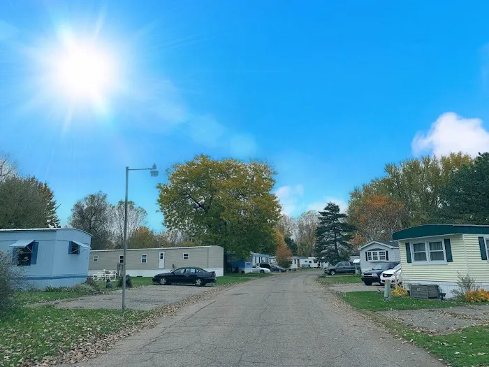 Lakeview Estates MHC Picture 10