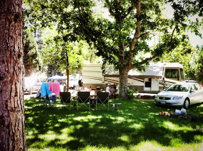 Hat Creek Hereford Ranch RV Park & Campground Picture 6