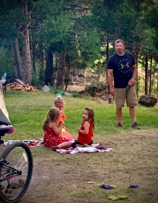 Hat Creek Hereford Ranch RV Park & Campground Picture 7