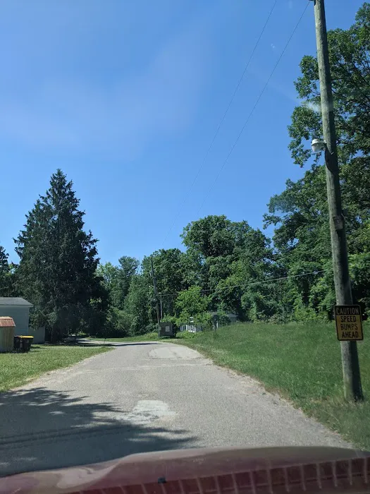 LA Ema Land Mobile Home Park Picture 2