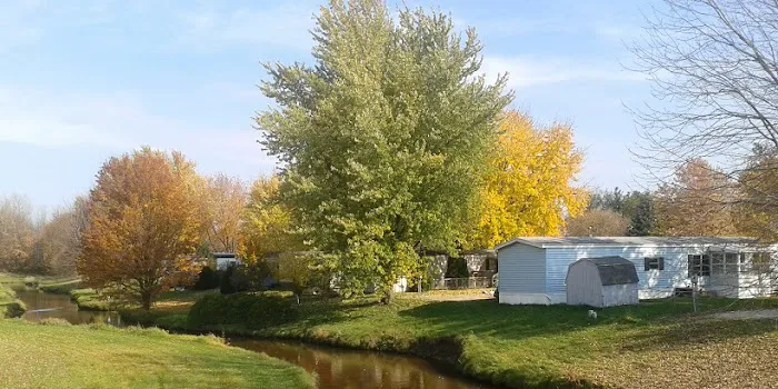 Holiday Estates Manufactured Home Community Picture 10