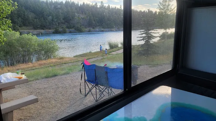 Riverside Campground Picture 1