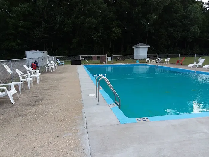 Swan Lake Mobile Estates Picture 2