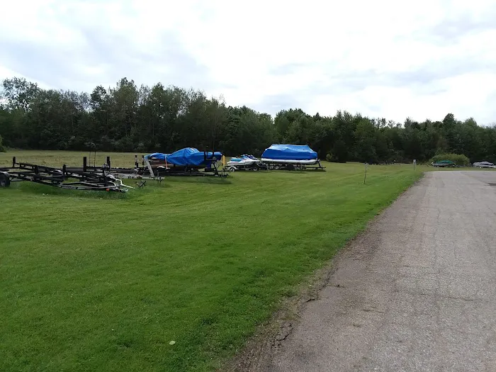 Swan Lake Mobile Estates Picture 4