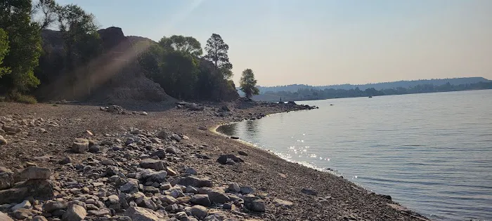 Chinaman Cove Campground Picture 8