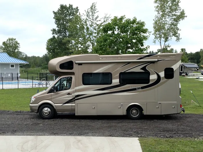 Hidden Ponds RV Resort Picture 3