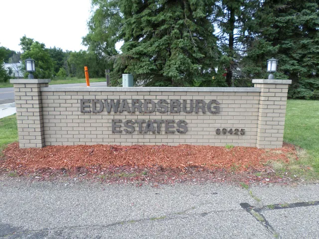 Edwardsburg Estates Manufactured Home Community Picture 9