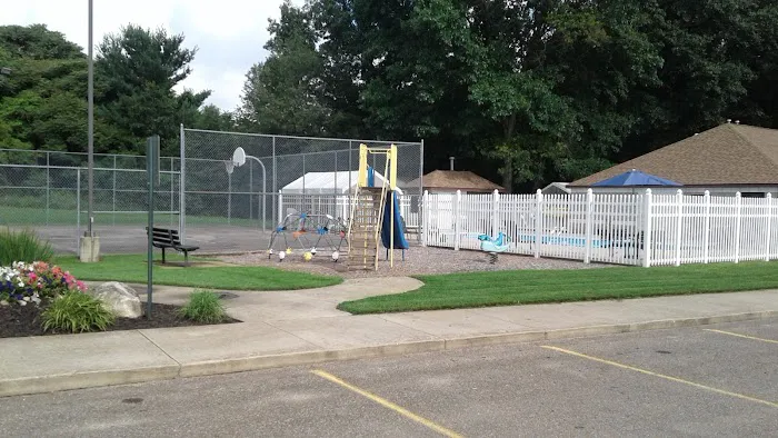 Silverbrook Manufactured Housing Community Picture 8