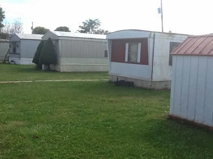 Rising Sun Estates Mobile Home Park Picture 6