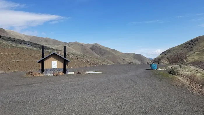 Moonshine Mine Picture 2