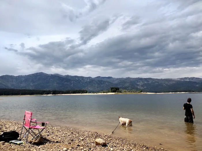Cozy Cove Campground Picture 1