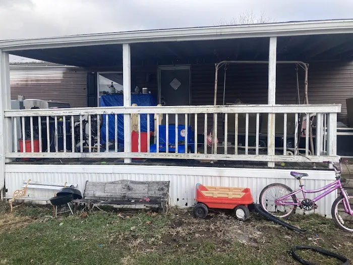 Pennington Mobile Home Park Picture 7