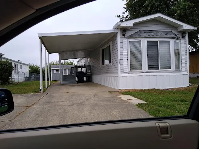 Pennington Mobile Home Park Picture 6