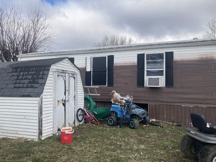 Pennington Mobile Home Park Picture 8