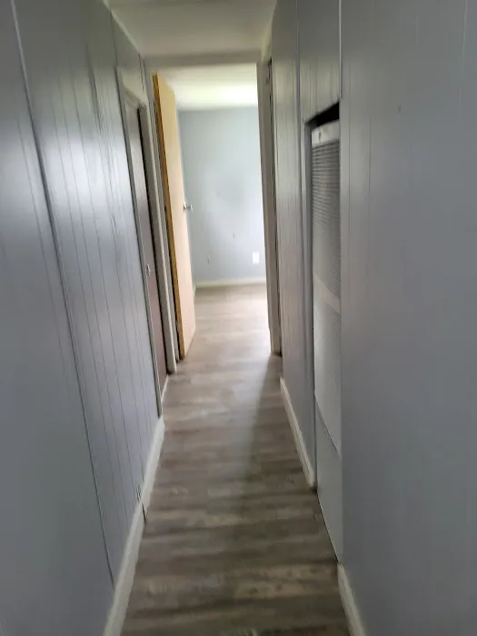 Maple's Mobile Home Park Picture 8