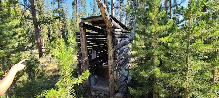 Fishhook Yurt Picture 8