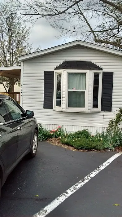 Homestead Mobile Home Park Picture 4