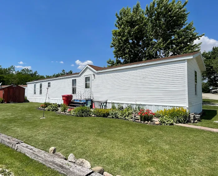Fairway Estates Mobile Home Park Picture 10