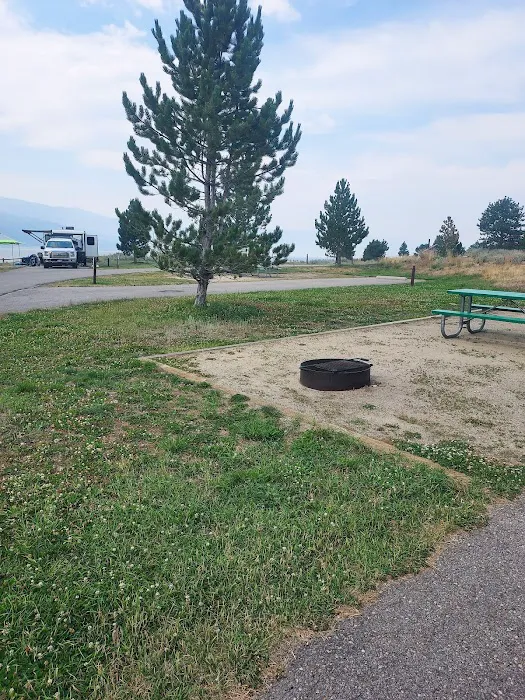 Sage Bluff Campground Picture 9