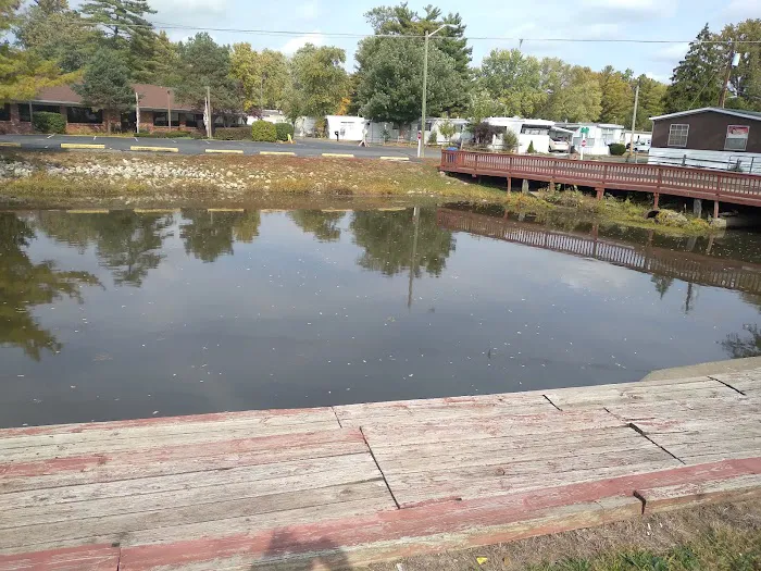 Longacre Mobile Home Park Picture 6