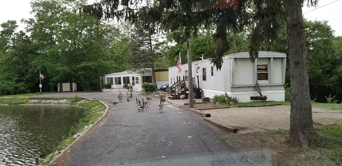 Longacre Mobile Home Park Picture 3
