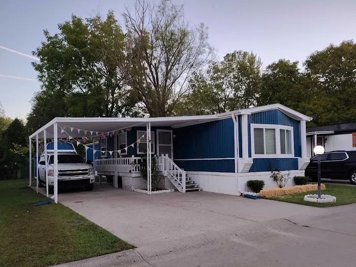 Southtown Mobile Home Community Picture 1