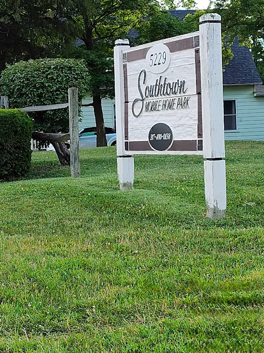 Southtown Mobile Home Community Picture 2
