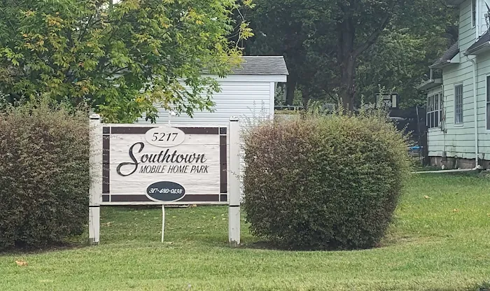 Southtown Mobile Home Community Picture 7