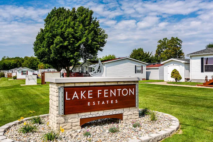 Lake Fenton Estates Picture 5