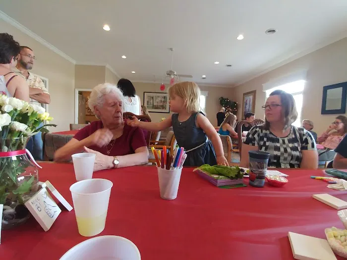 Silver Creek Village Picture 5