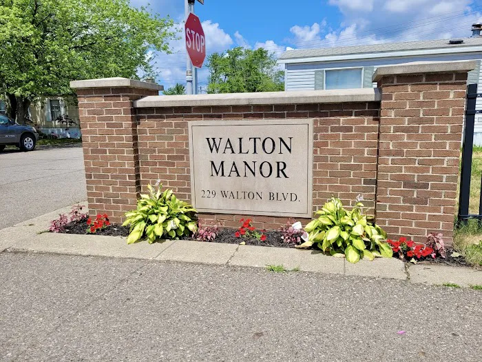 Walton Manor Mobile Home Community Picture 4