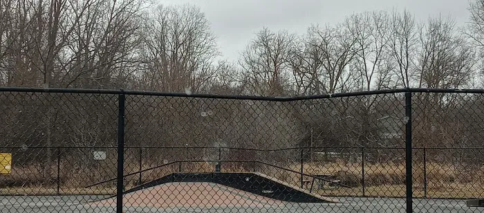 Oakland Estates Mobile Home Park Picture 10