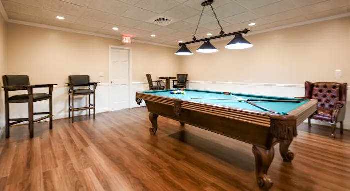 Rochester Estates Picture 8