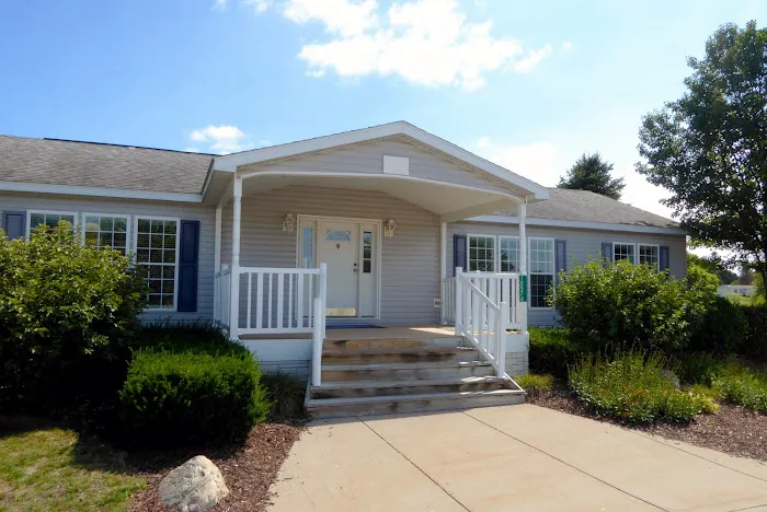 Algoma Estates Manufactured Home Community Picture 6