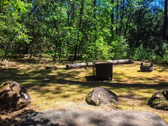 Antlers Campground Picture 1