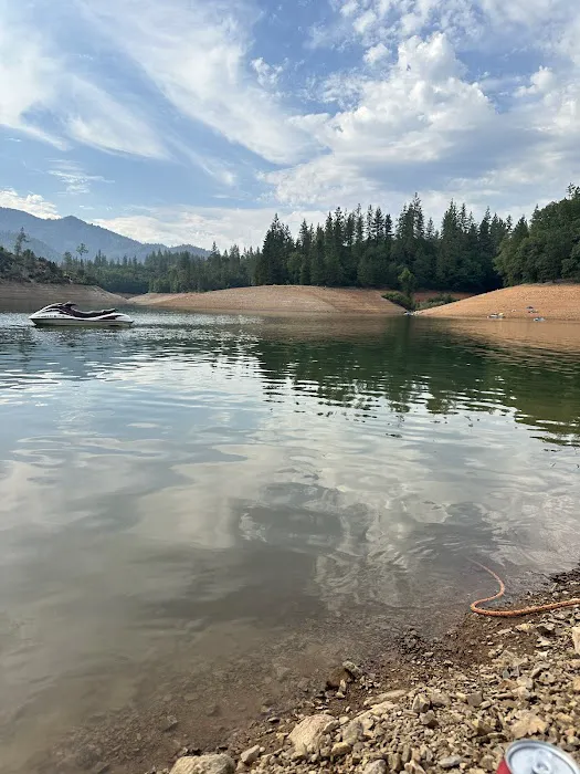 Shasta Lake RV Resort-Campground Picture 7