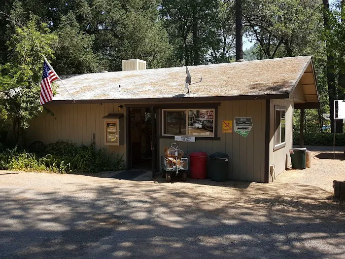 Shasta Lake RV Resort-Campground Picture 10