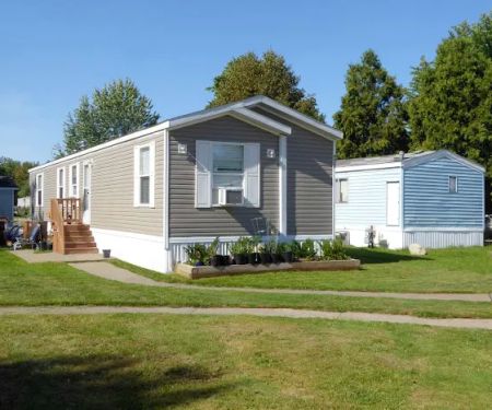 Appletree Estates Manufactured Home Community