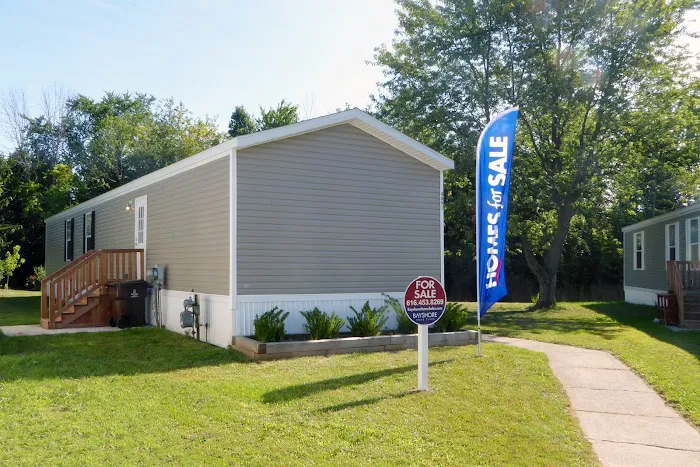 Appletree Estates Manufactured Home Community Picture 6