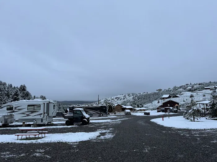 Rambling Moose Campground Picture 4