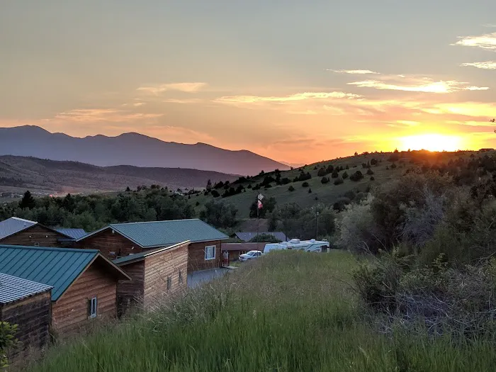 Rambling Moose Campground Picture 7