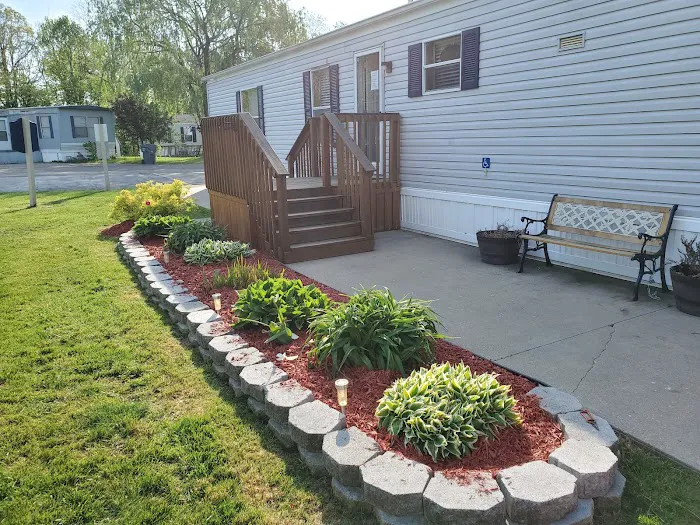 Ravine View Estates Picture 9