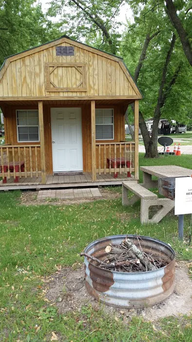 Eden Springs Park RV Campground Picture 4