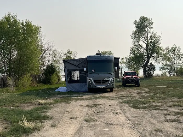 Disbursed Camping Goose Bay Picture 1