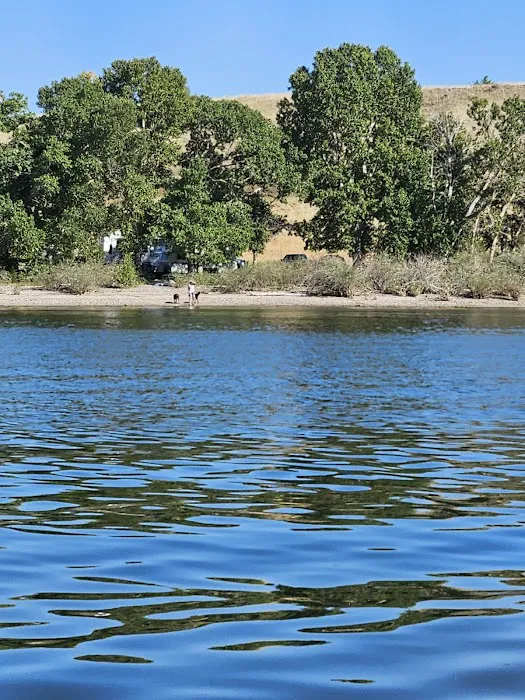 Confederate Day-Use Picture 9