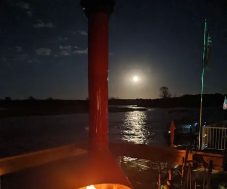 Riverside Estates Mobile Home Community