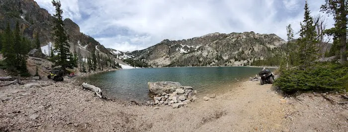 Big Eightmile Campground Picture 10