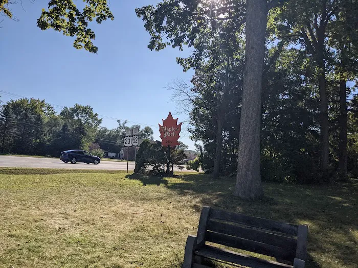 Maples Park Picture 1